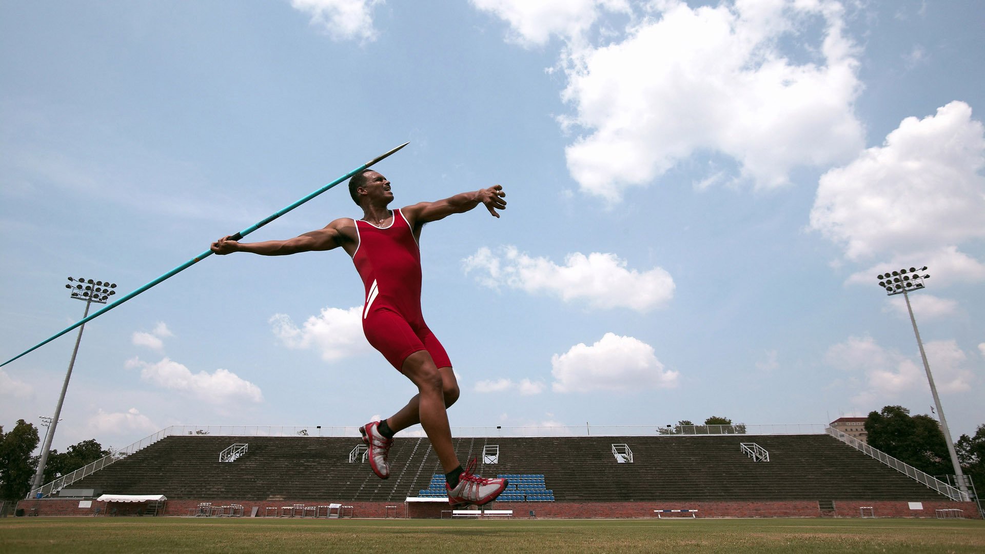 阿根廷美洲雄鹰队逐渐成为南半球橄榄球赛场上的新贵，阿根廷足球雄鹰